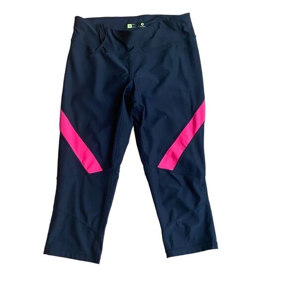 Xersion Black Pink Capri Yoga Pants Size Medium - Picture 5 of 5